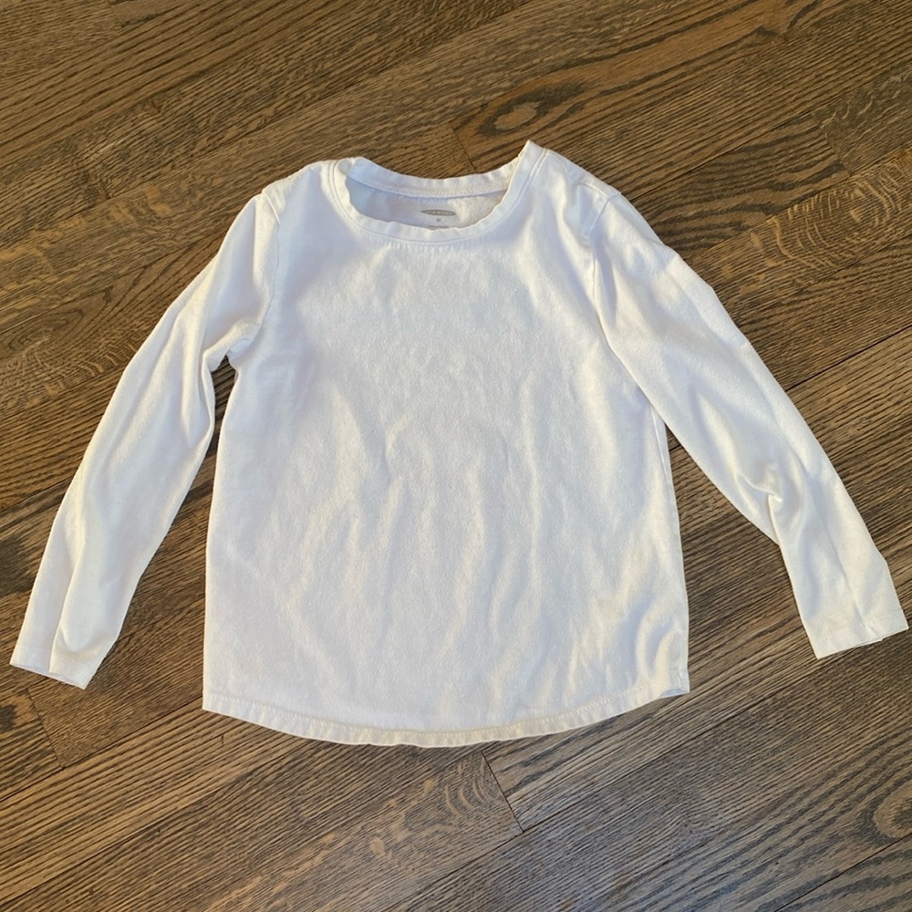 Old Navy girls long-sleeve tshirt white Size 5T